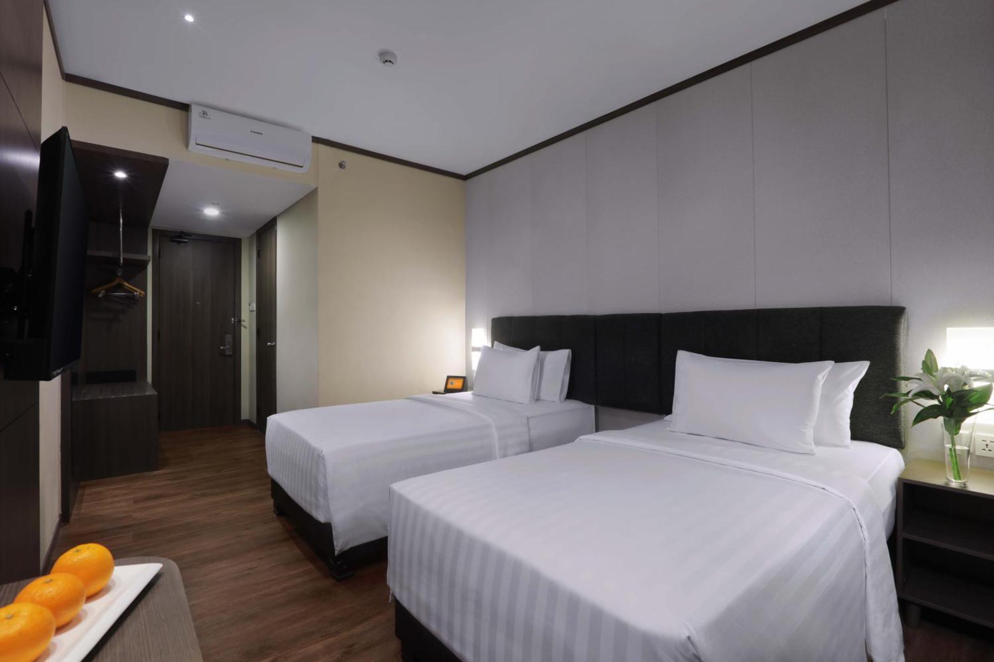 Harper Premier Nagoya Batam Hotell Eksteriør bilde