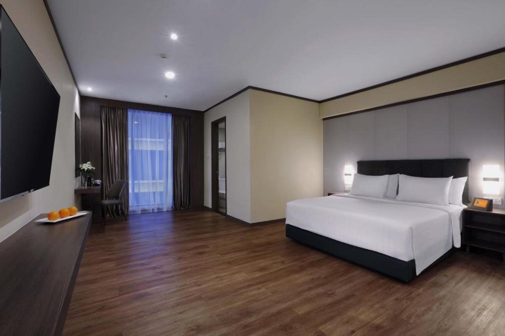 Harper Premier Nagoya Batam Hotell Eksteriør bilde