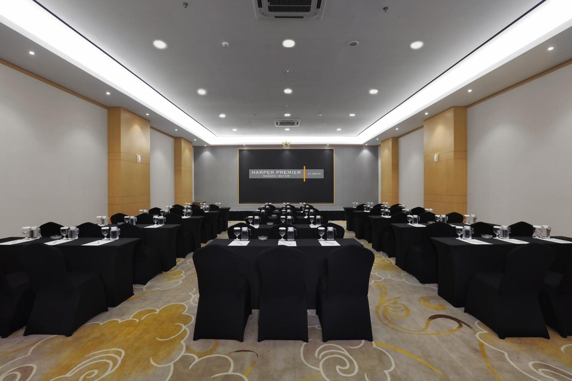 Harper Premier Nagoya Batam Hotell Eksteriør bilde