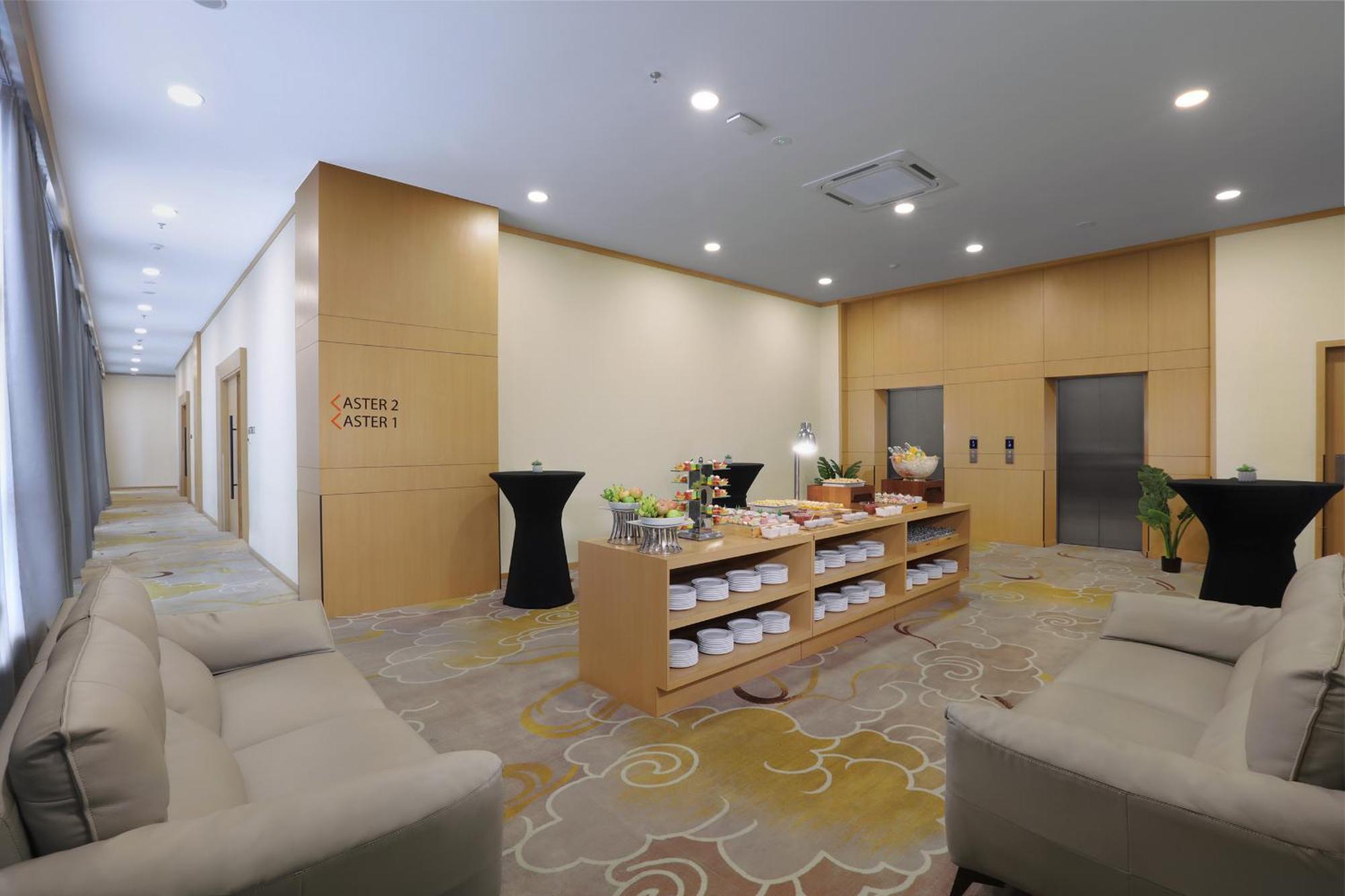 Harper Premier Nagoya Batam Hotell Eksteriør bilde