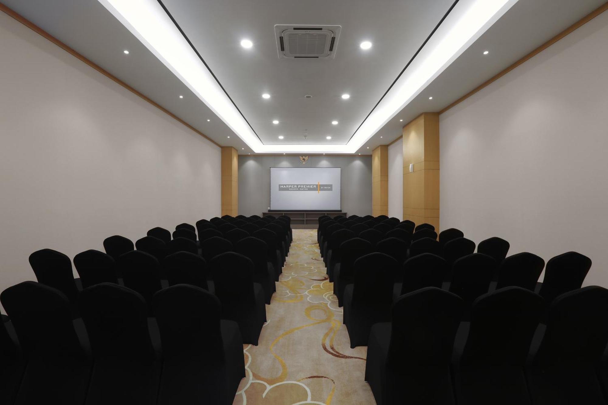 Harper Premier Nagoya Batam Hotell Eksteriør bilde