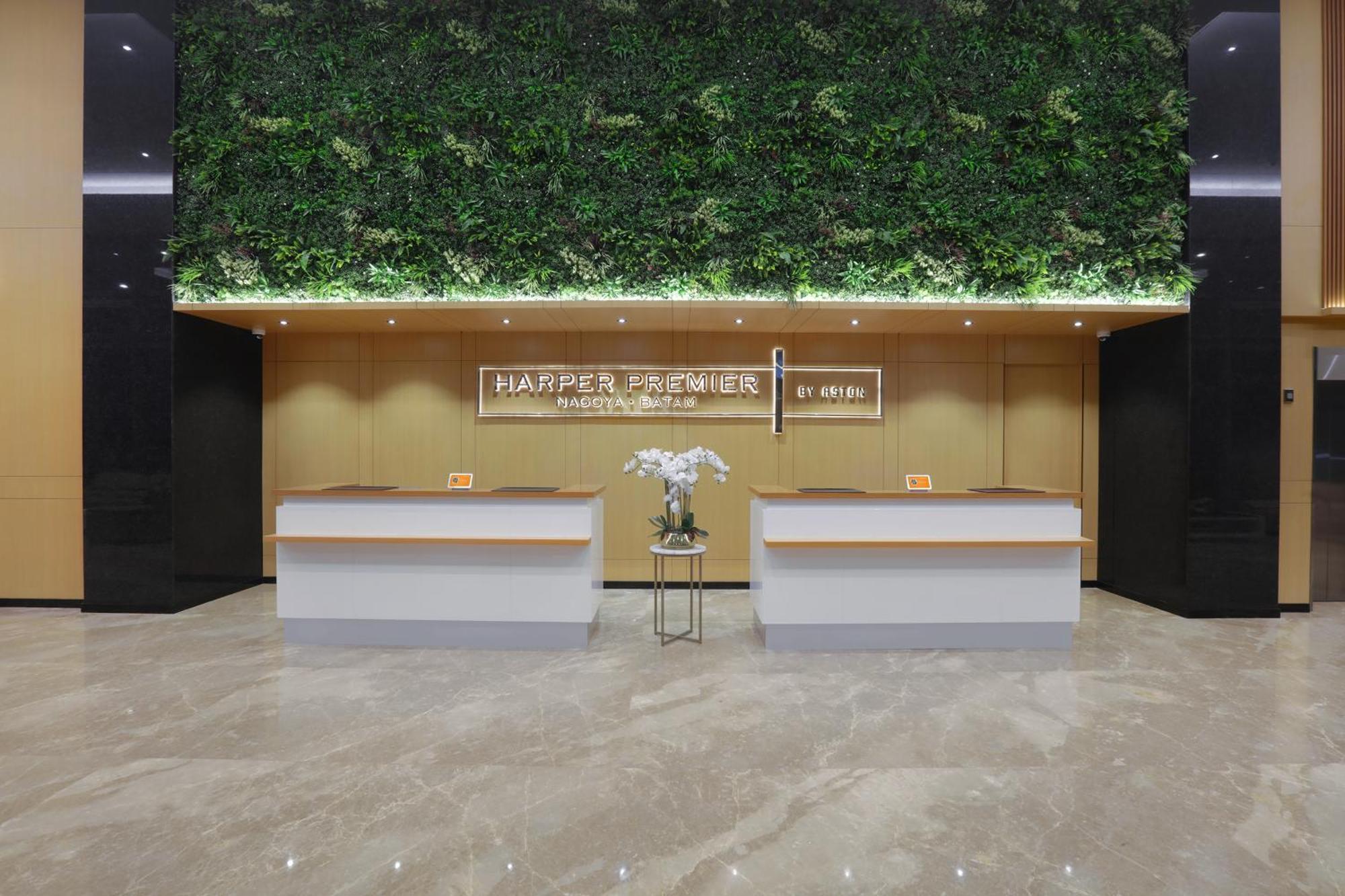 Harper Premier Nagoya Batam Hotell Eksteriør bilde